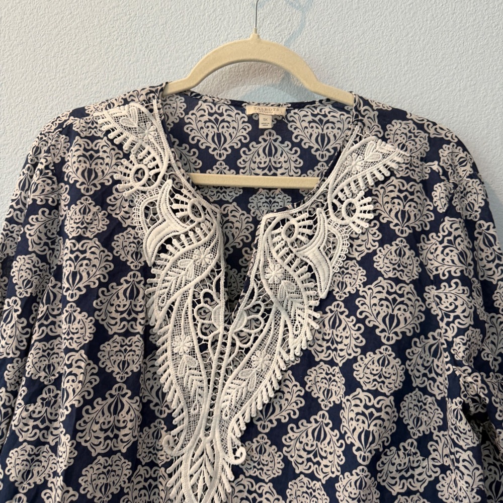 Talbots Plus 1X Navy Blue Damask Cotton Tunic Coastal Boho Crochet Lace Trim Top - Picture 2 of 12